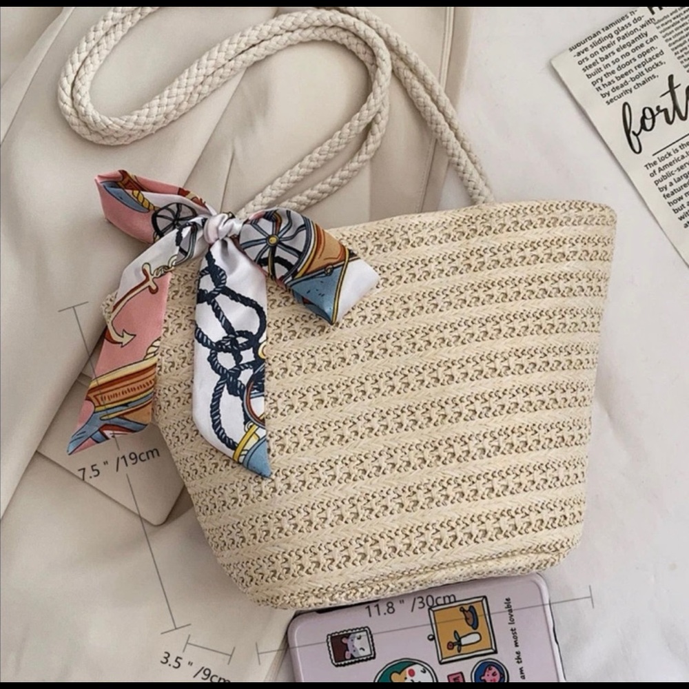 Stellar Designs by Tara Diamond Straw Tote Bag Nautical Satin Ribbon Accent - Picture 3 of 6